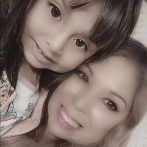 Meet your Posher, Linda